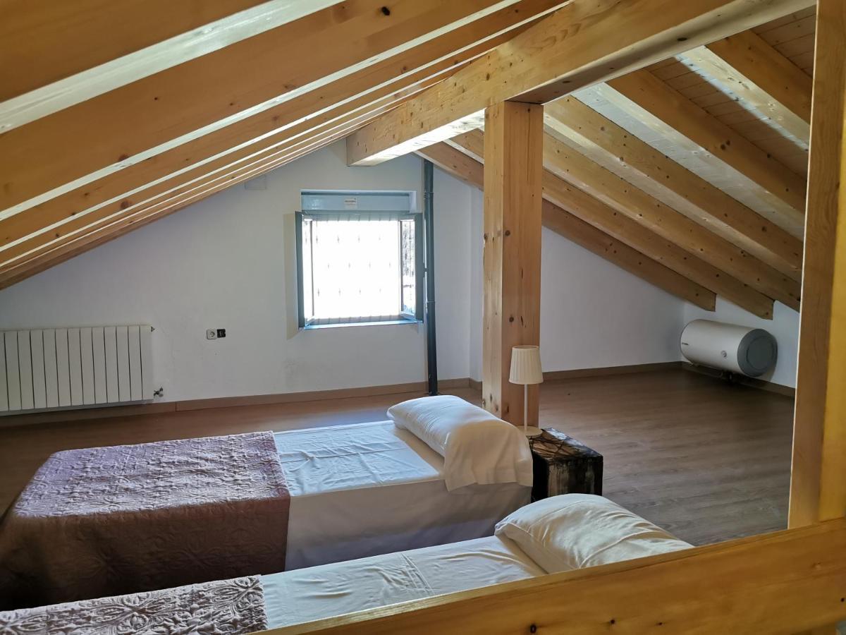 Casitas Pinilla Del Valle Eksteriør bilde