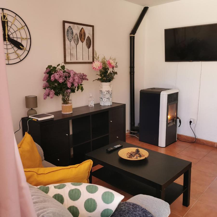 Casitas Pinilla Del Valle Eksteriør bilde